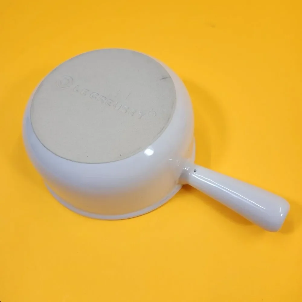 2 Le Creuset French Onion Handled Soup Bowls 1041 White Set Handle 5